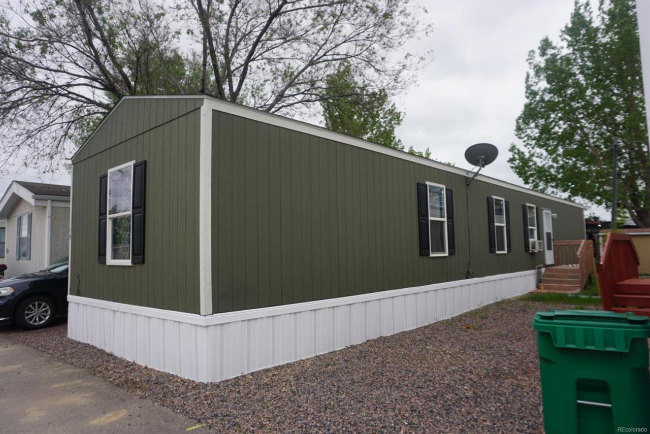 218 Grape Street - Photo 1