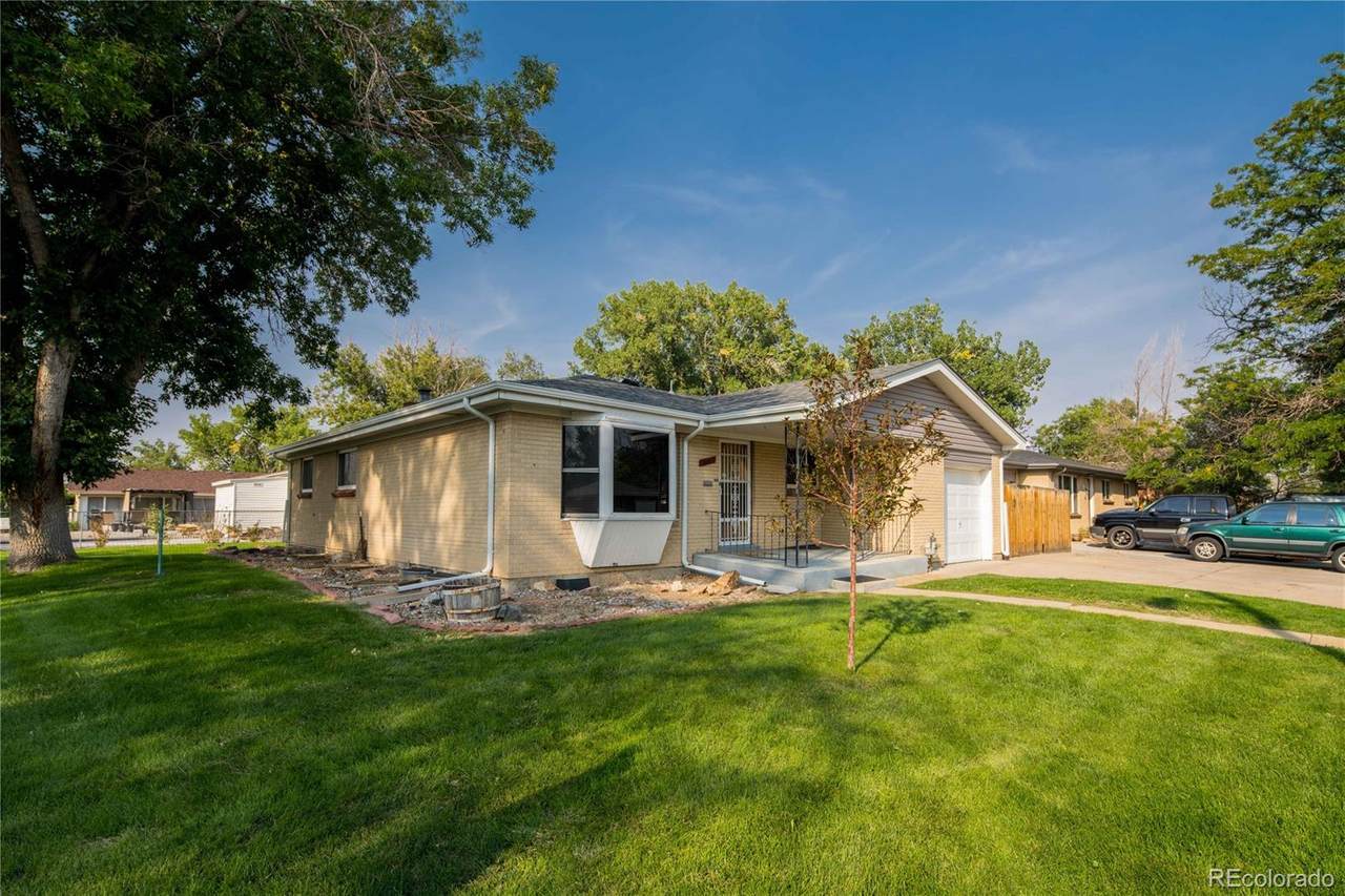 14007 27th Avenue - Photo 1
