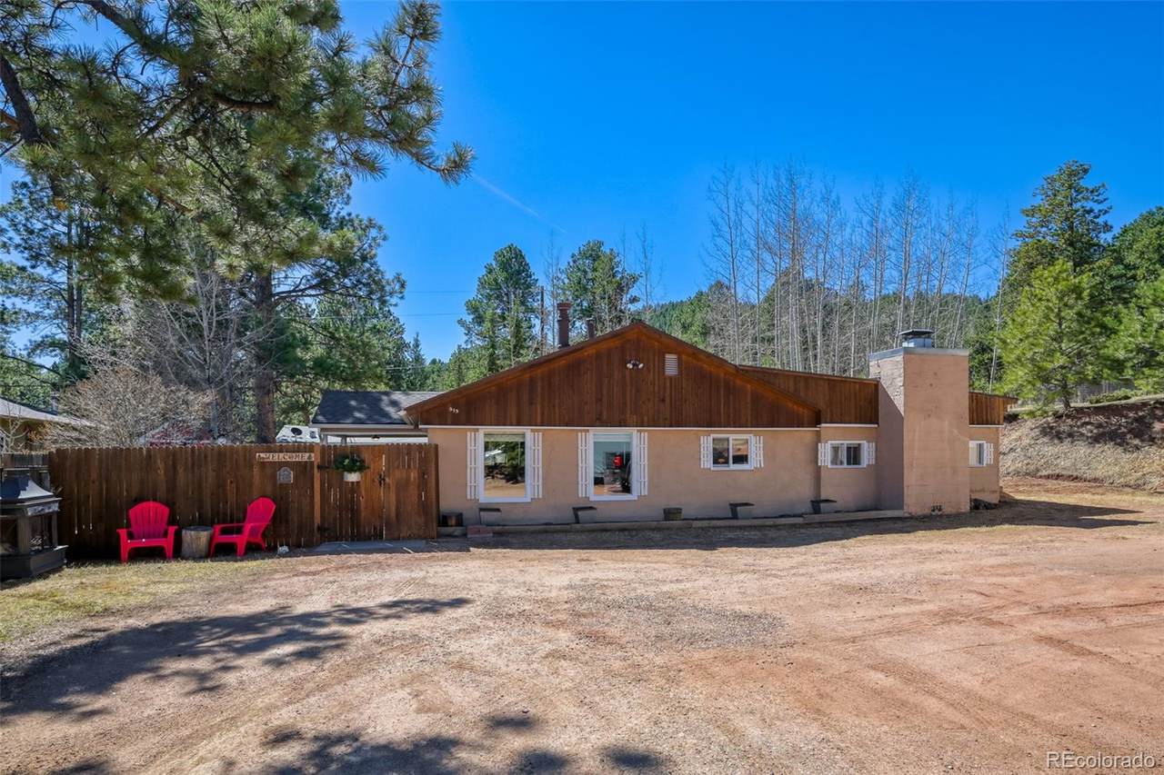 919 Browning Avenue - Photo 1