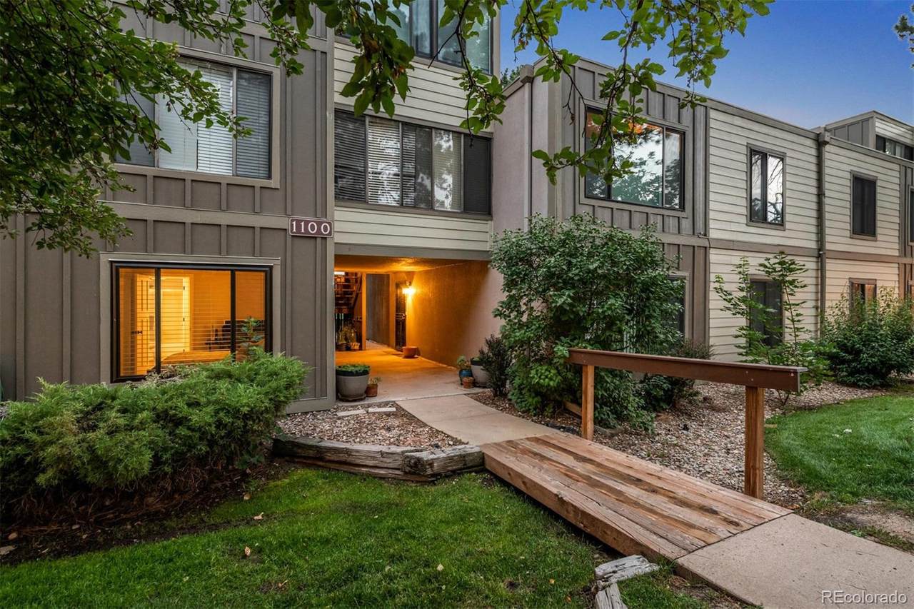 2525 Dayton Way - Photo 1