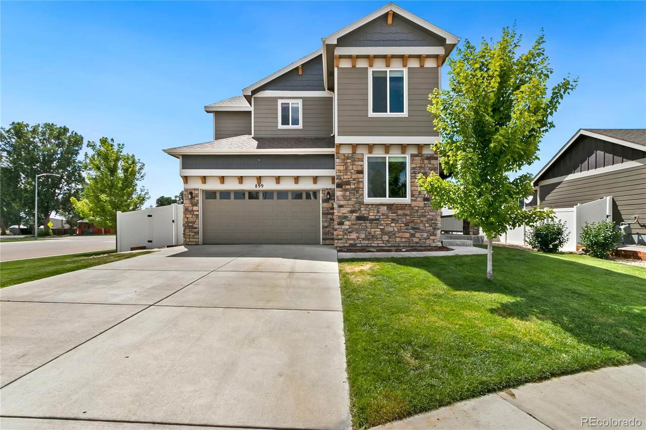 899 Shirttail Peak Court - Photo 1