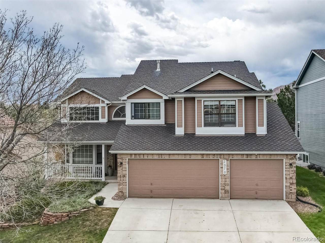 2070 Kittridge Avenue - Photo 1