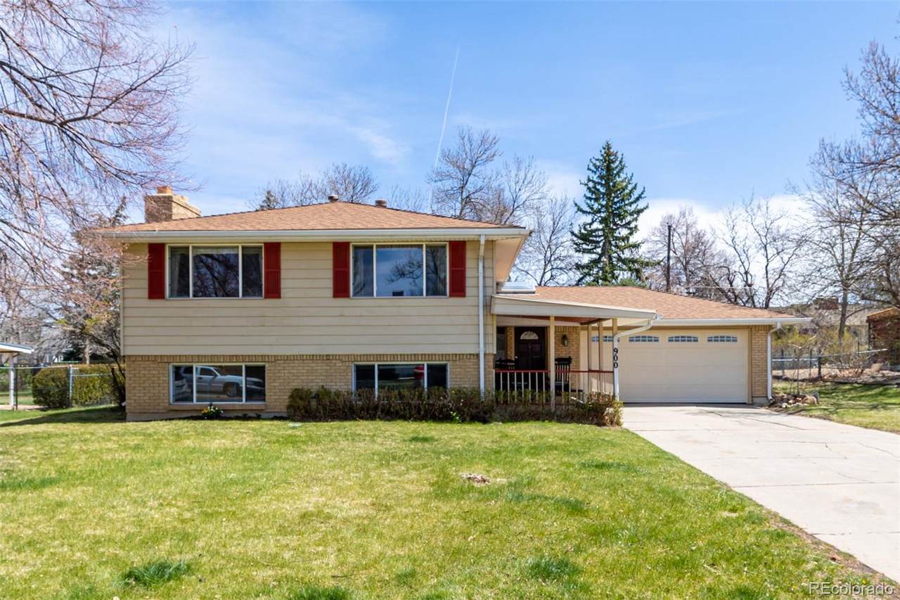 900 Emerald Street - Photo 1
