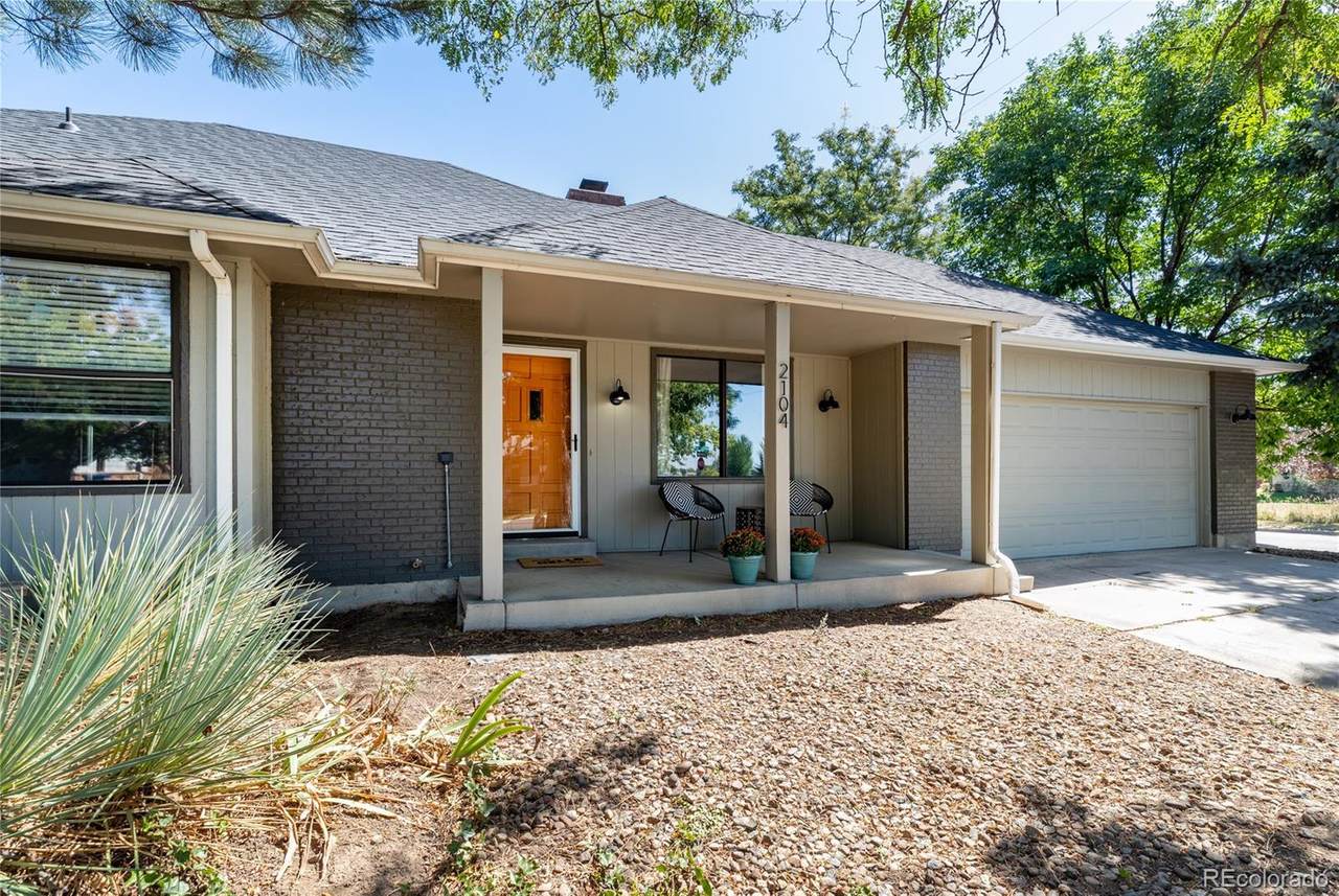 2104 Wright Court - Photo 1
