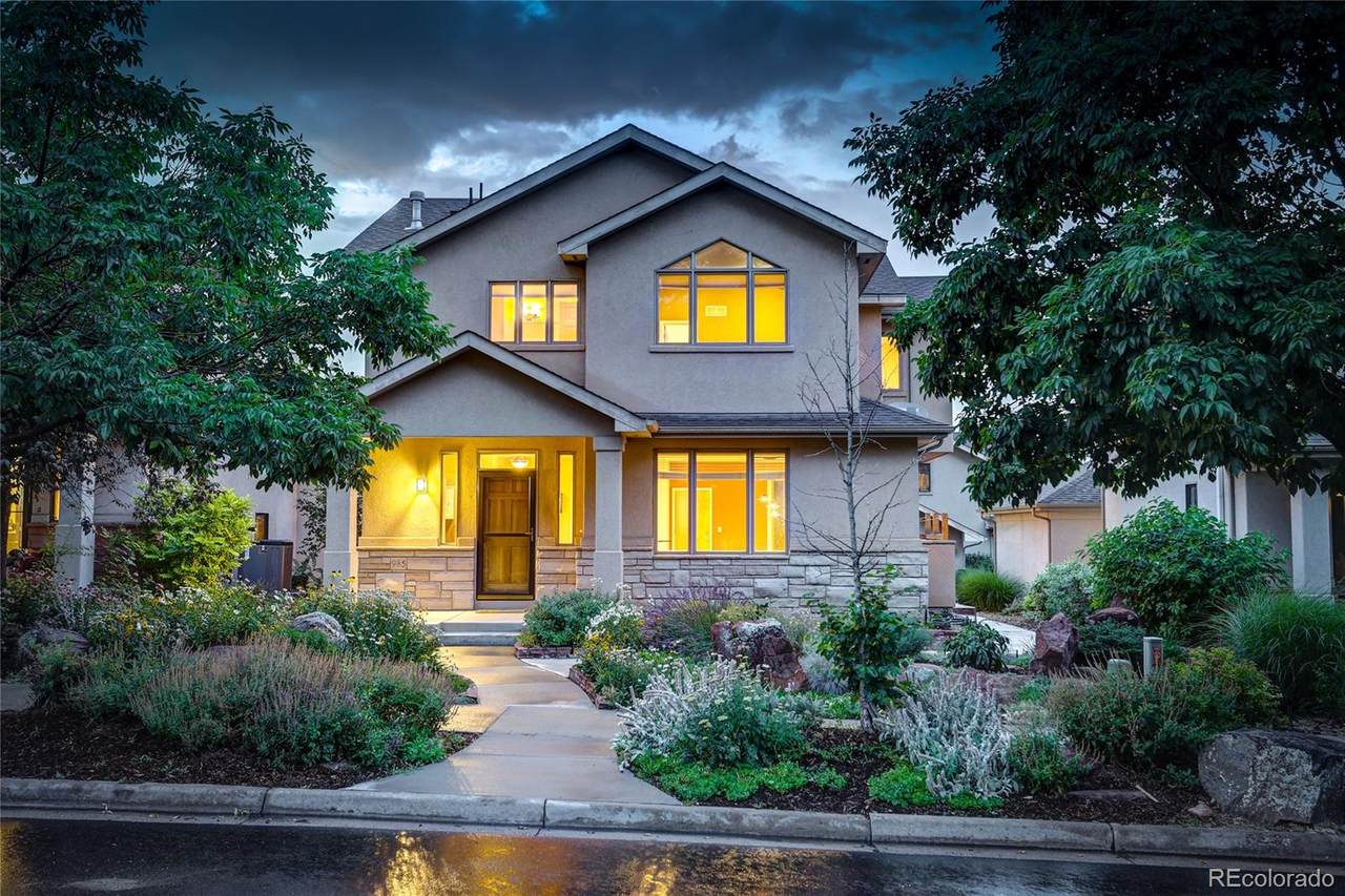 985 Poplar Avenue - Photo 1