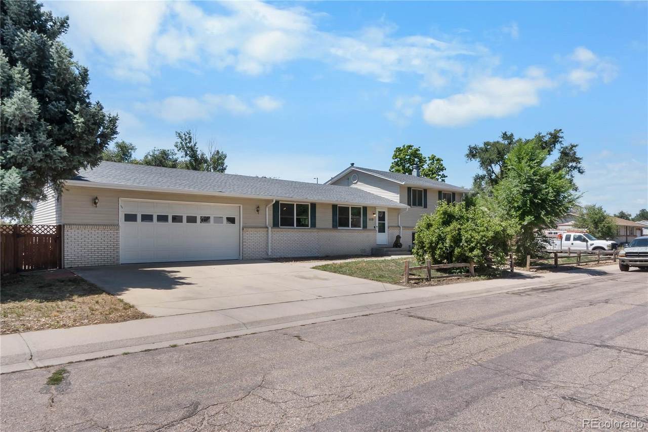 1112 Village Drive - Photo 1