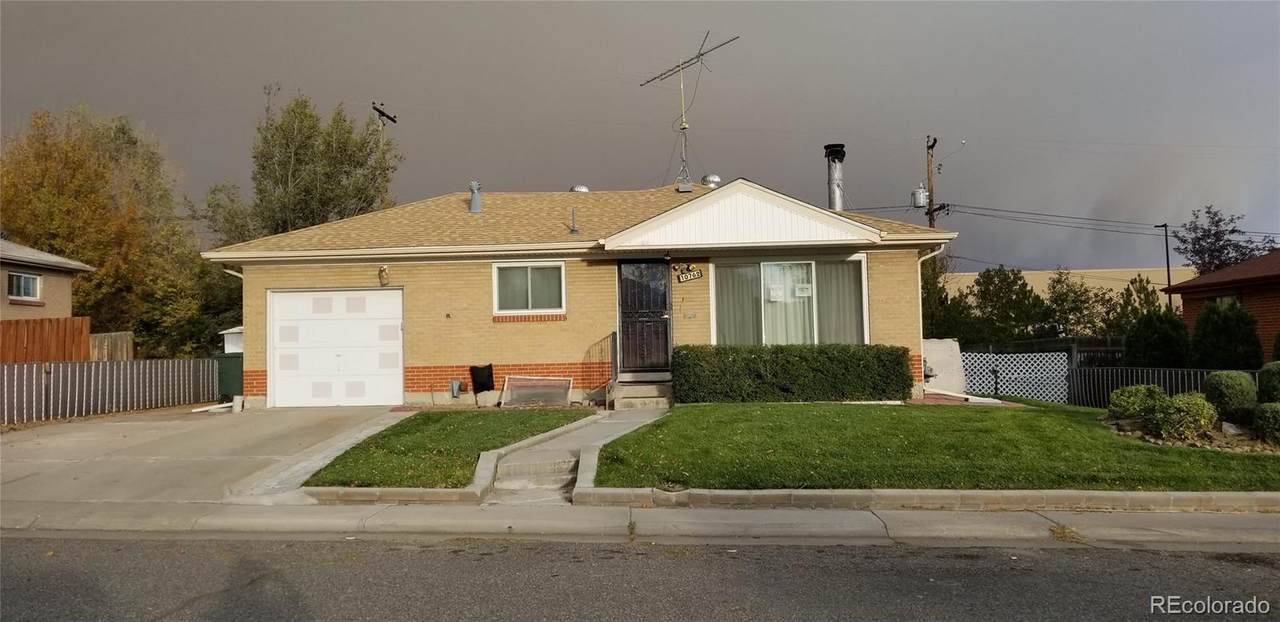10762 Blue Jay Lane - Photo 1