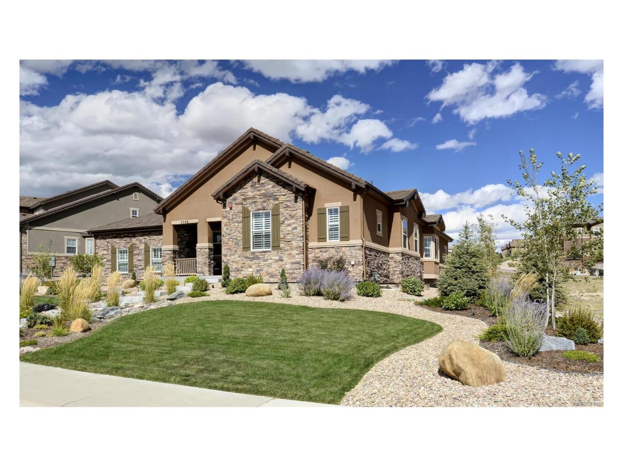 5558 Water Oak Circle - Photo 1