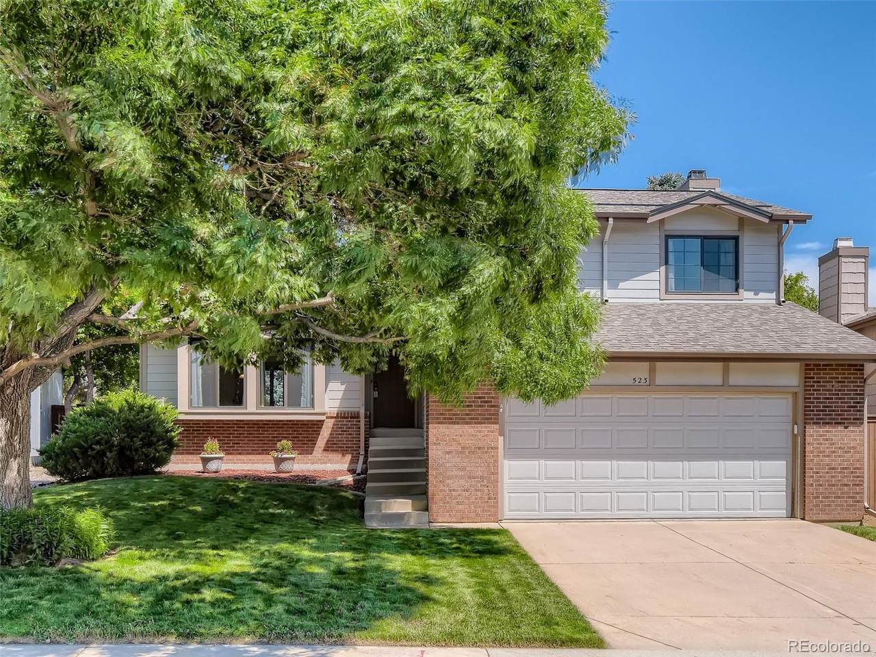 523 Ridgeglen Way - Photo 1