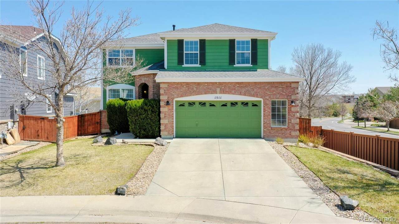 1511 Cherry Place - Photo 1