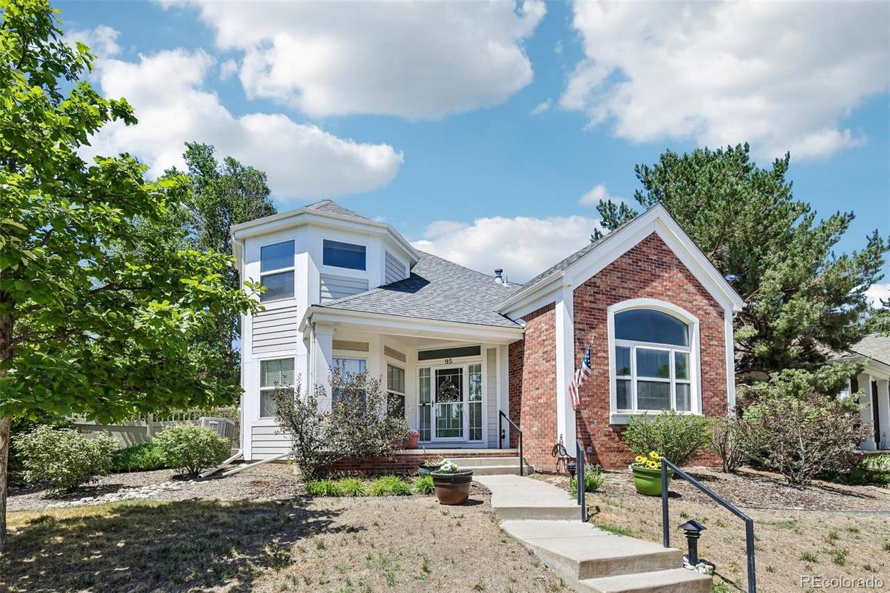 1011 Valentia Street - Photo 1