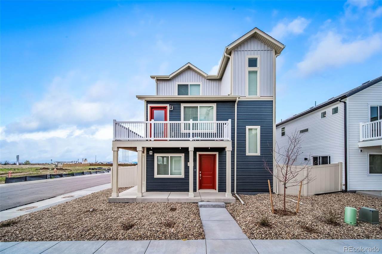 46519 Gold Prairie Drive - Photo 1