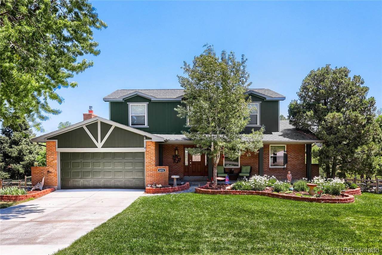 6816 Hillpark Avenue - Photo 1