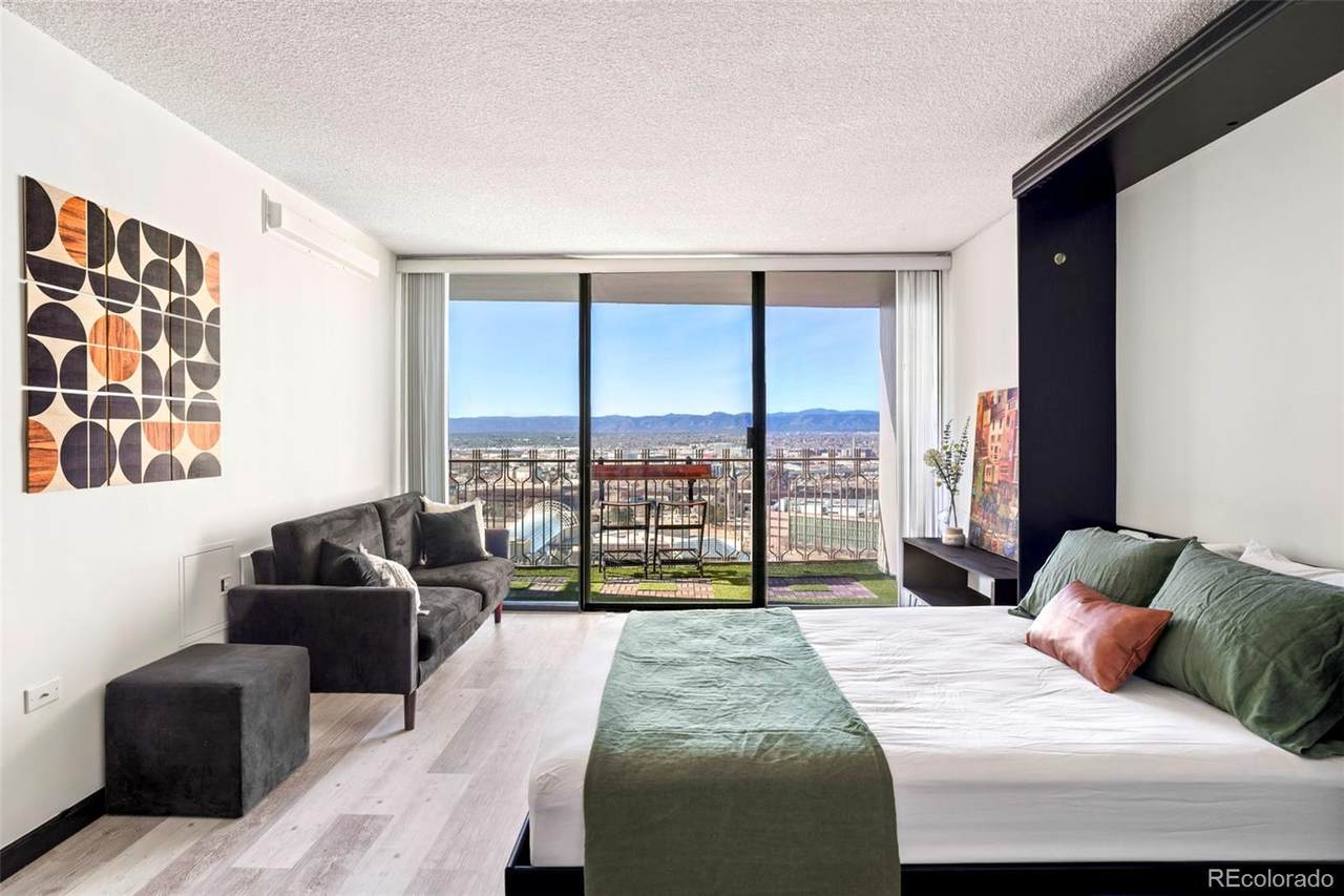 1020 15th Street - Photo 1