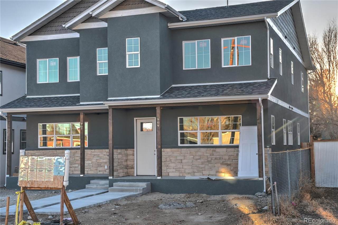 907 J Street - Photo 1