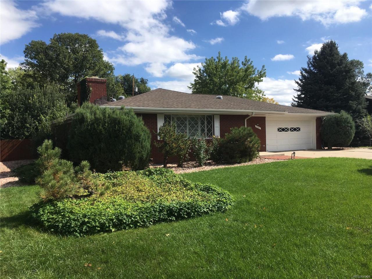 1080 Dudley Street - Photo 1