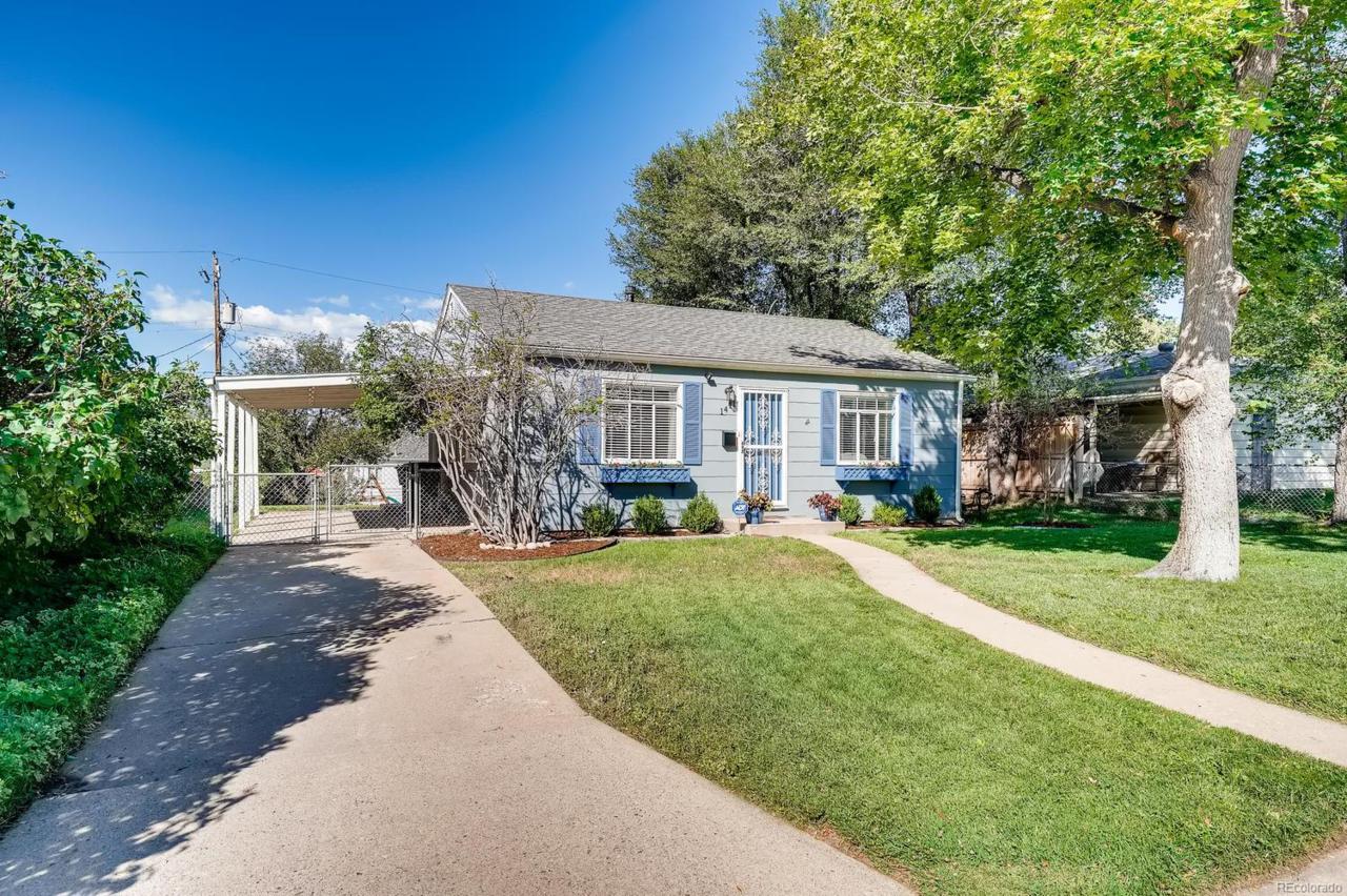 1411 Beach Court - Photo 1