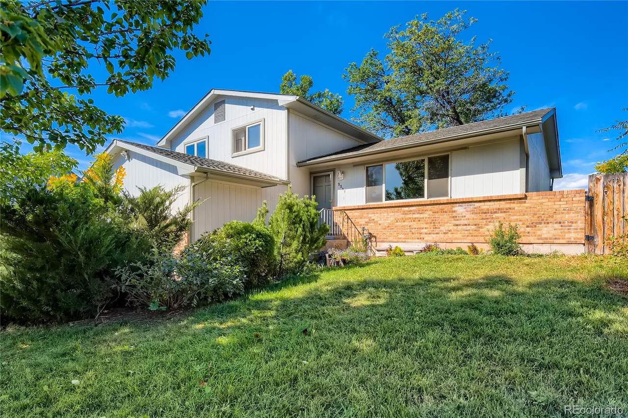 2207 Berkshire Drive - Photo 1