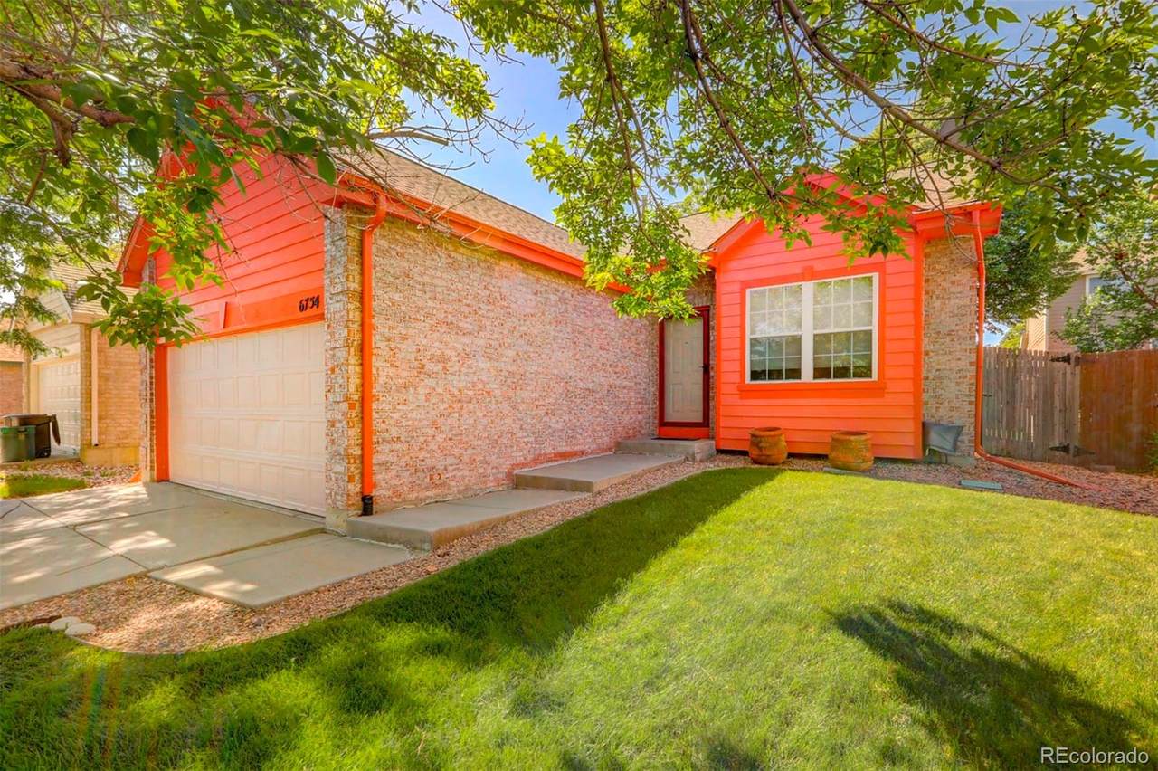 6754 123rd Avenue - Photo 1