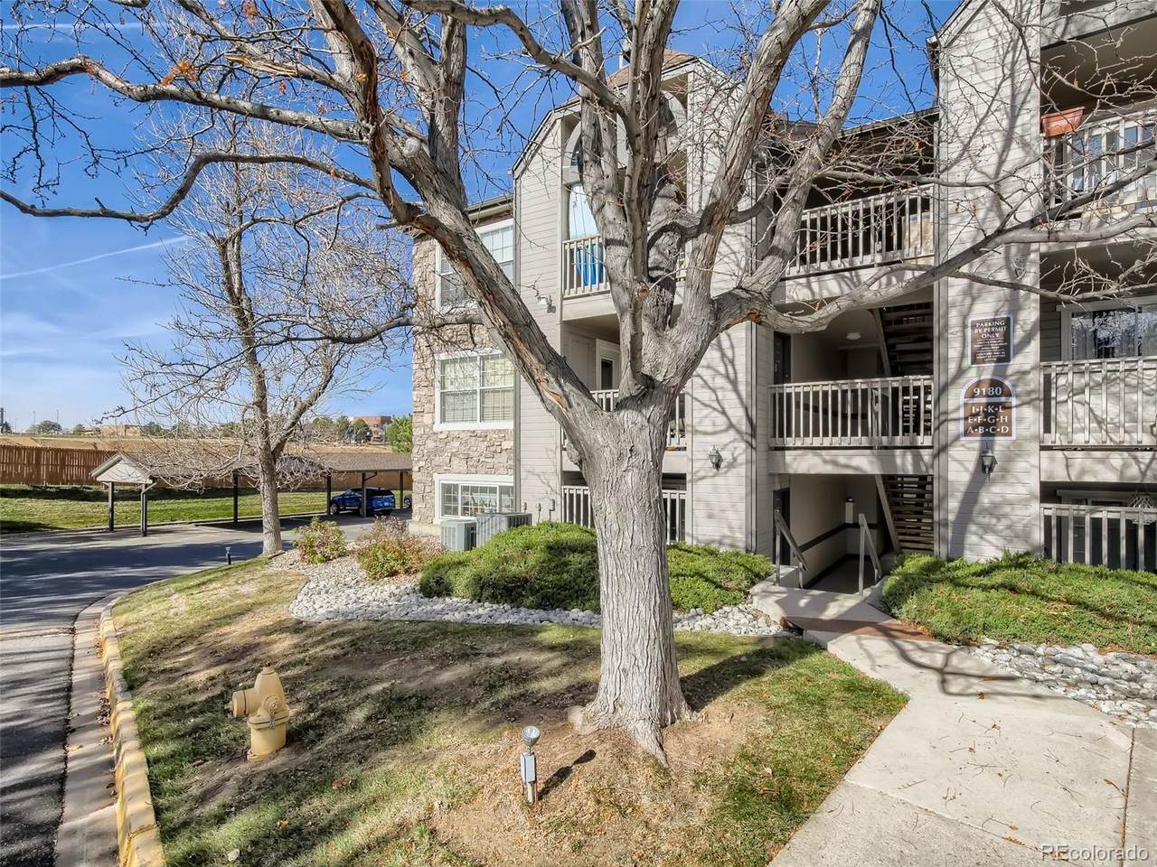 9180 Arbor Circle - Photo 1