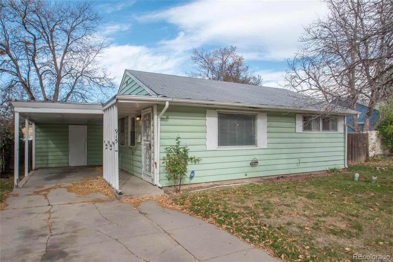 915 Moline Street - Photo 1