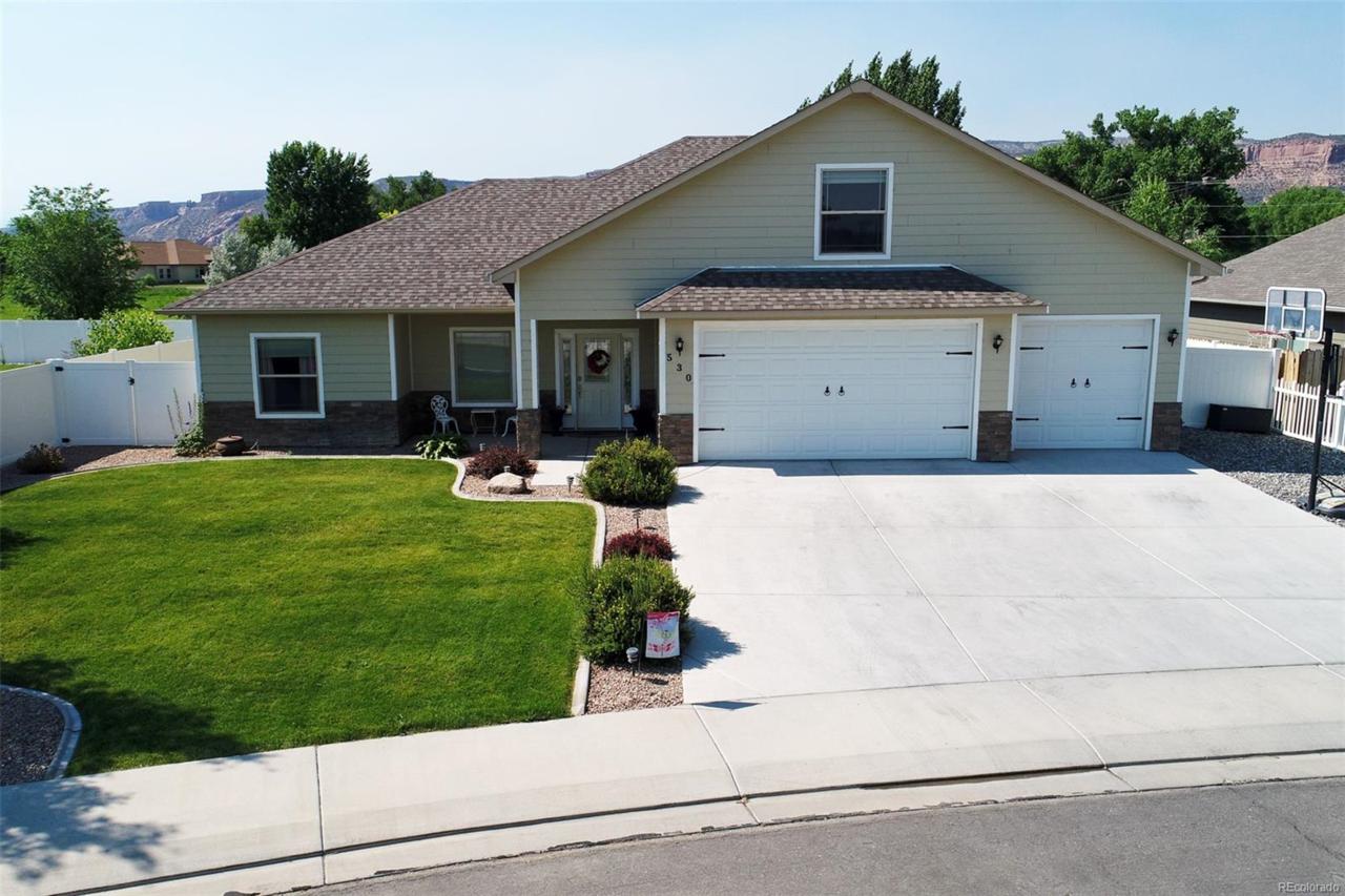 530 Beech Avenue - Photo 1