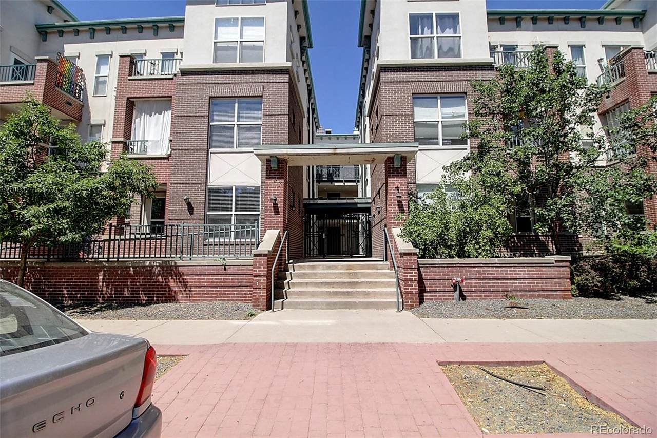 1727 Pearl Street - Photo 1