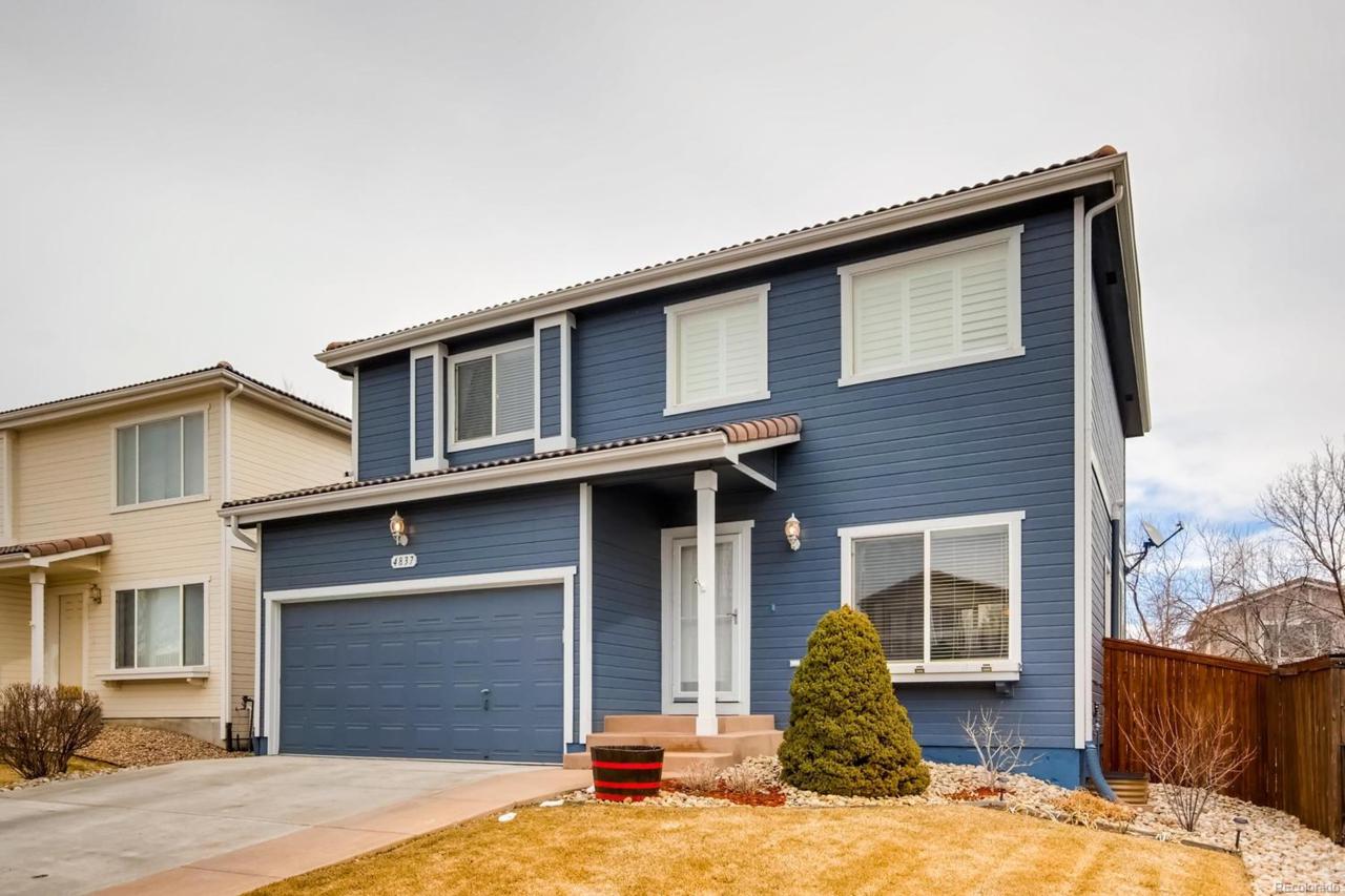 4837 Waldenwood Drive - Photo 1