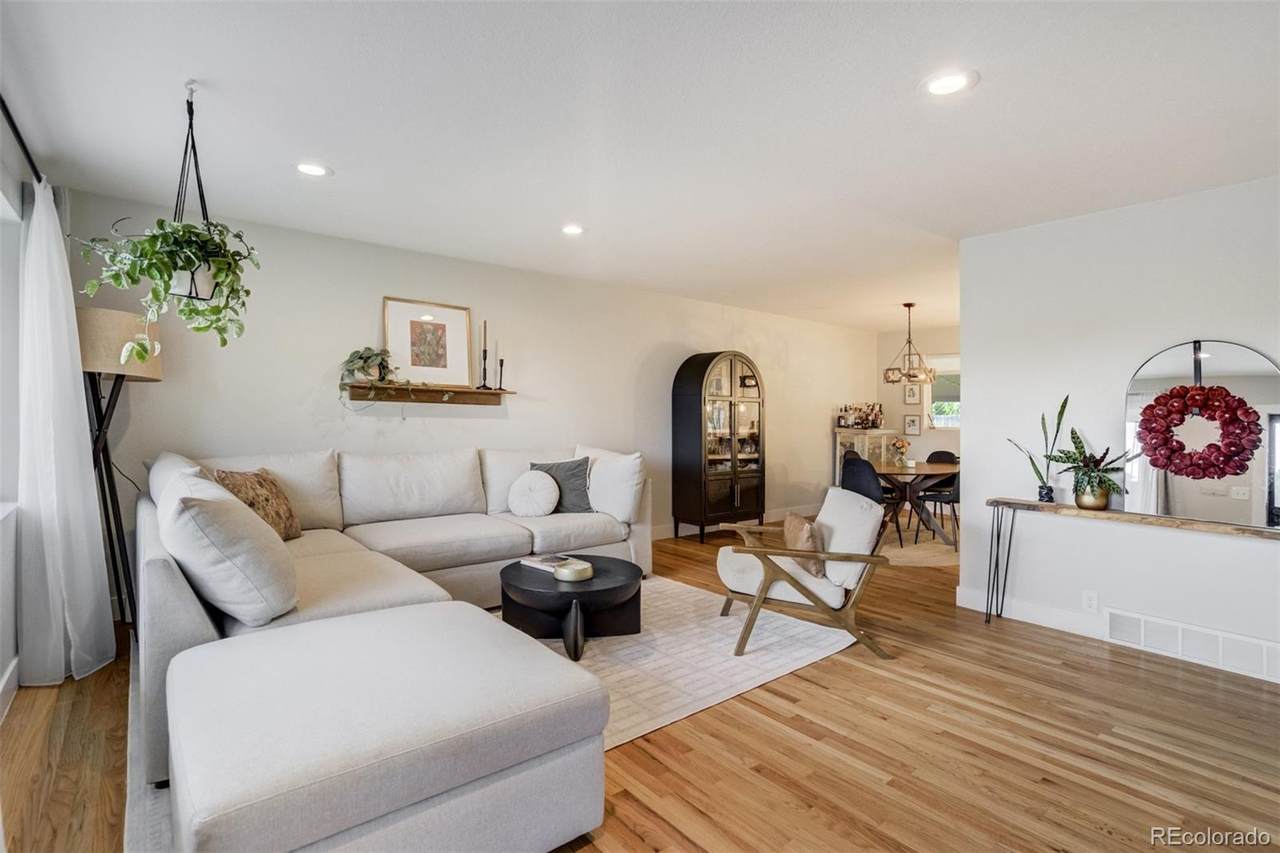 3279 Grand Avenue - Photo 1