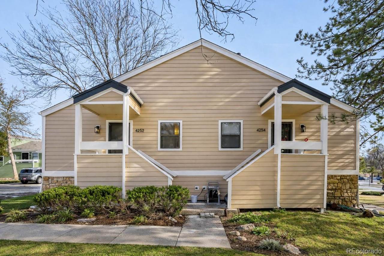 4252 Richfield Way - Photo 1