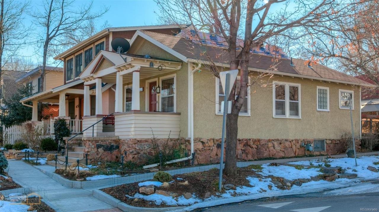 2455 6th Street - Photo 1