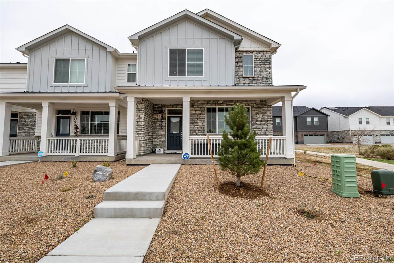 20952 66th Avenue - Photo 1