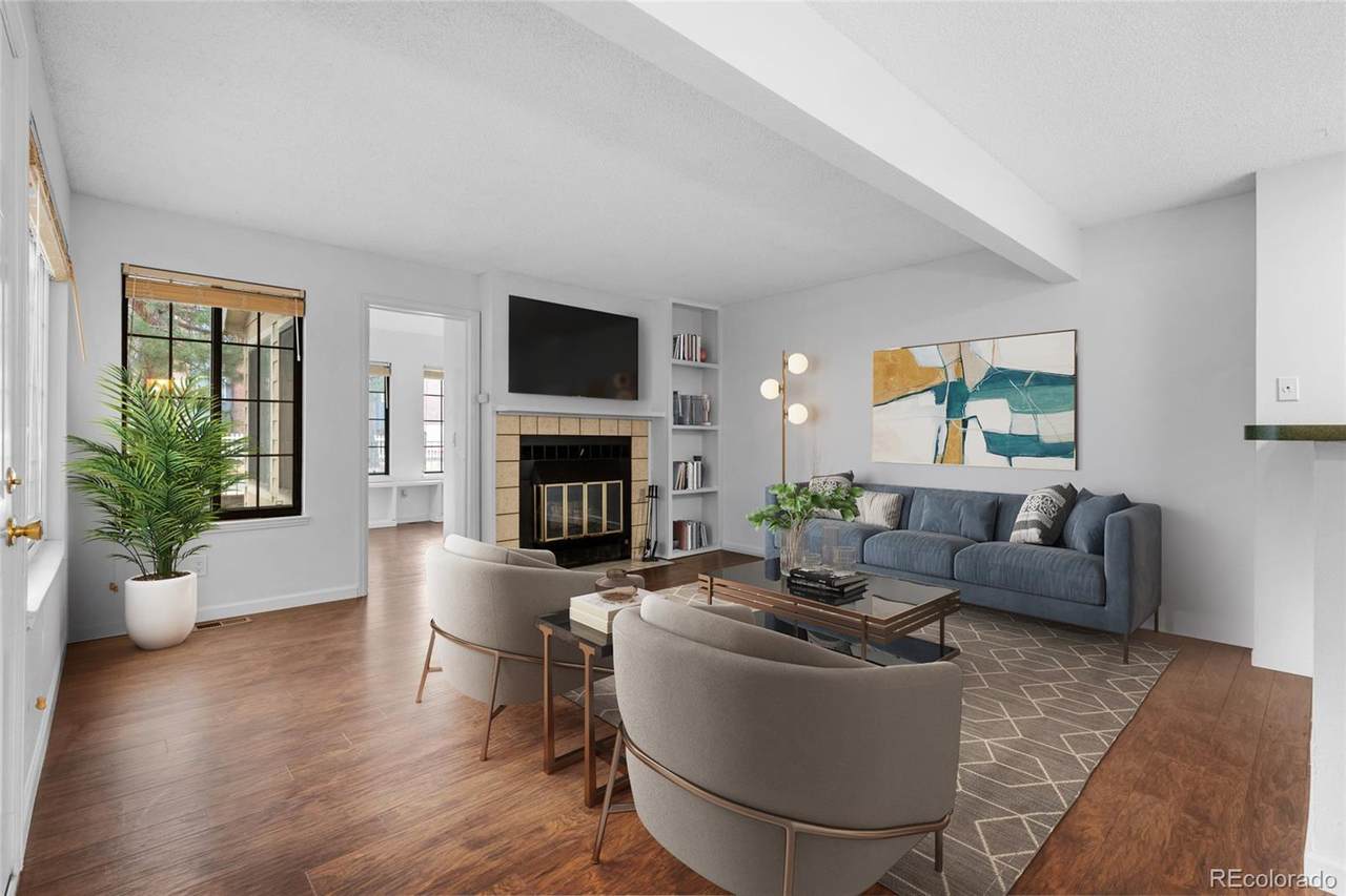 980 Dahlia Street - Photo 1
