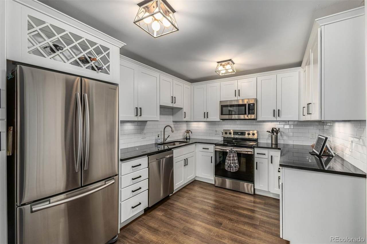 625 Alton Way - Photo 1