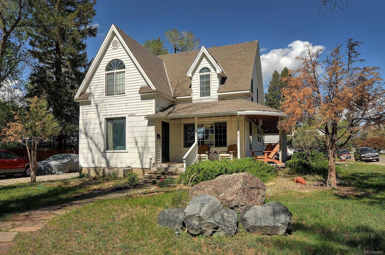 204 Park Place - Photo 1