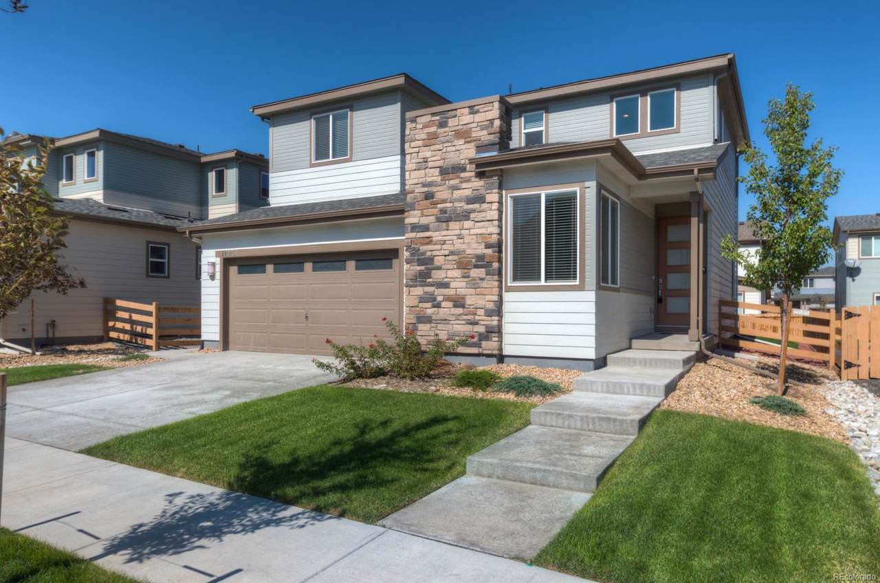 18043 107th Avenue - Photo 1