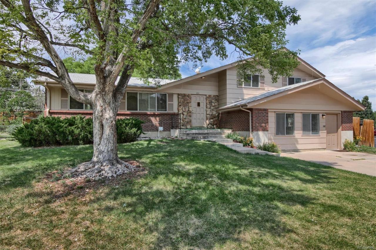 7211 Colorado Court - Photo 1