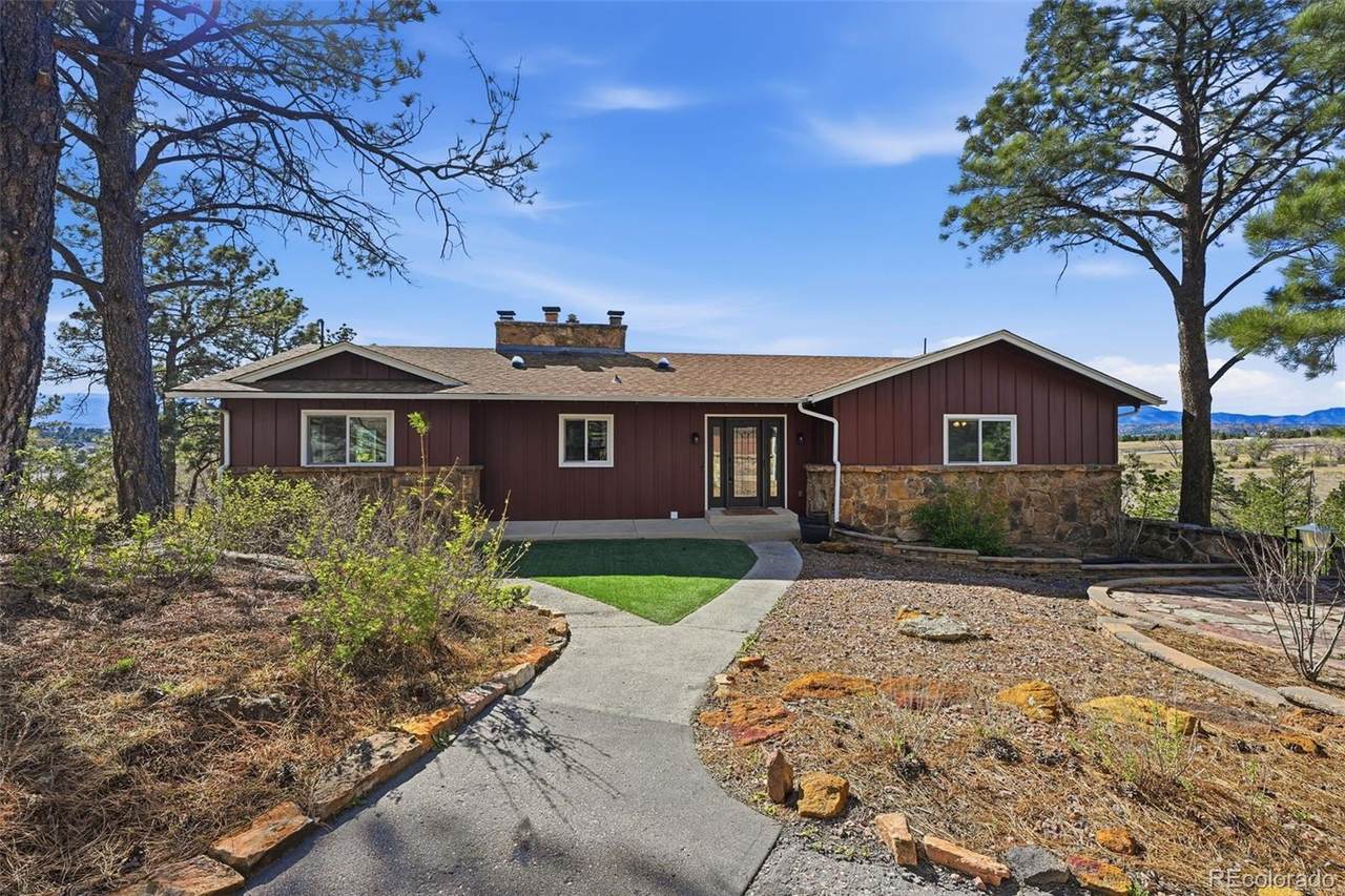 7518 Vincent Drive - Photo 1