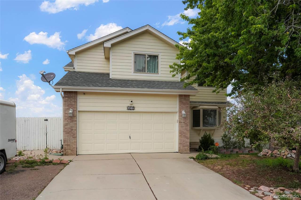 6249 123rd Drive - Photo 1