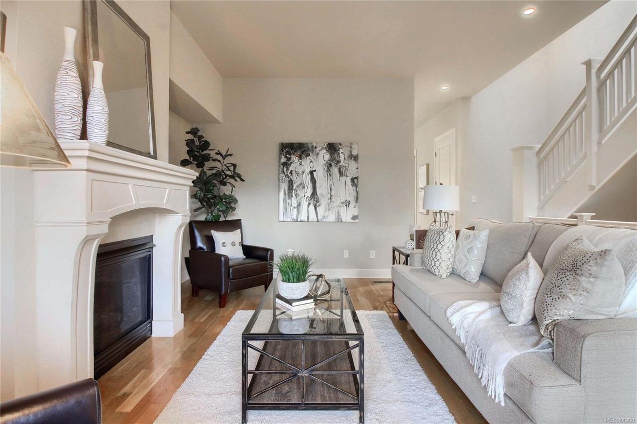 1913 Lilley Avenue - Photo 1
