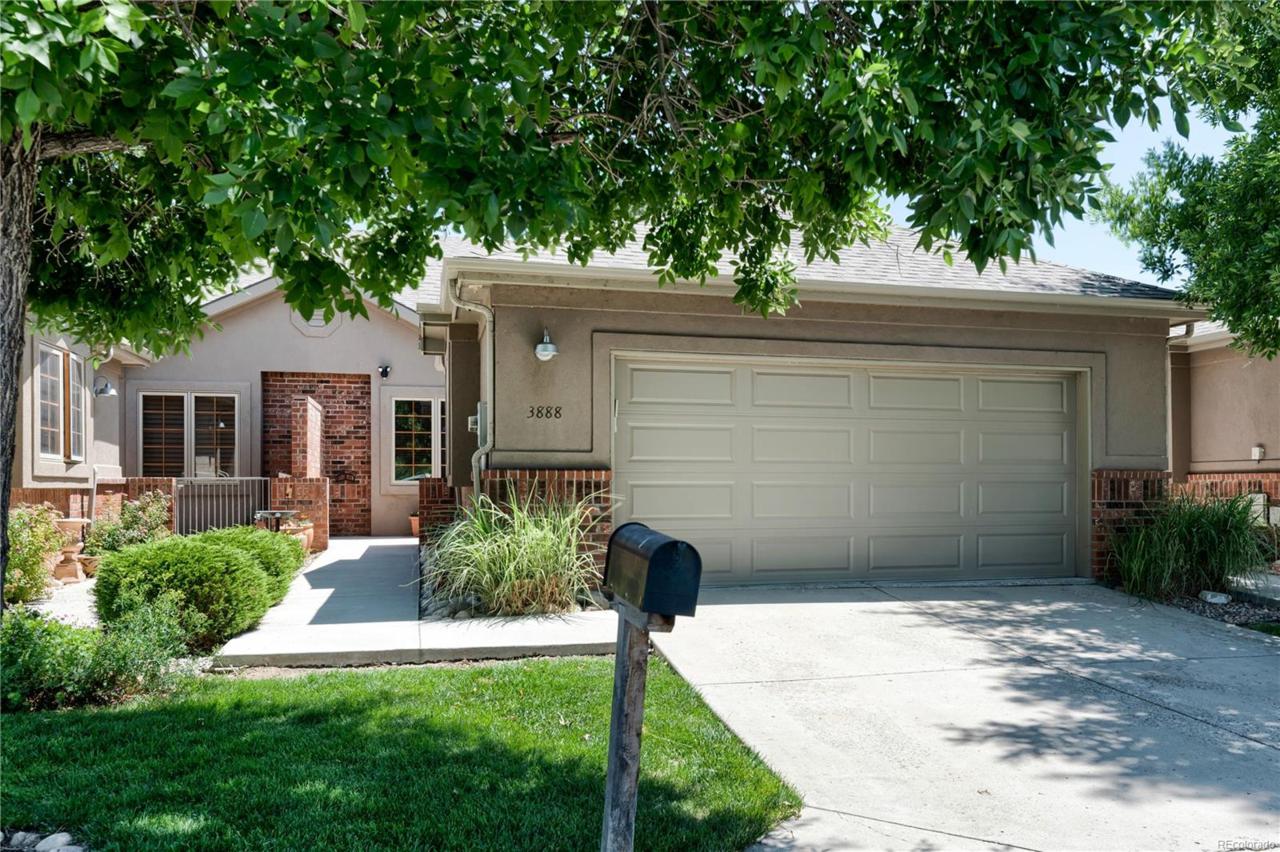 3888 Avenida Del Sol Drive - Photo 1