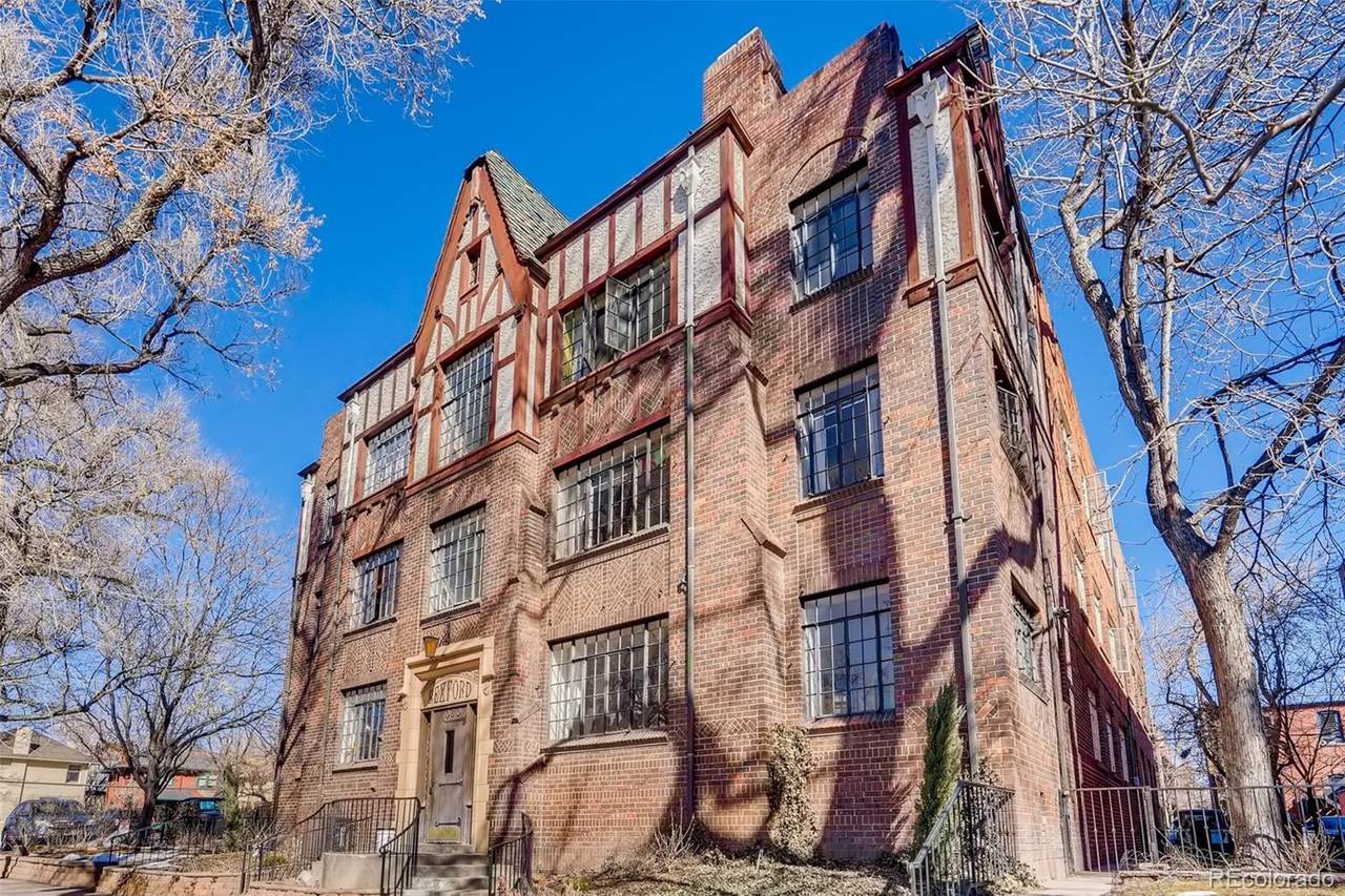 1060 Washington Street - Photo 1