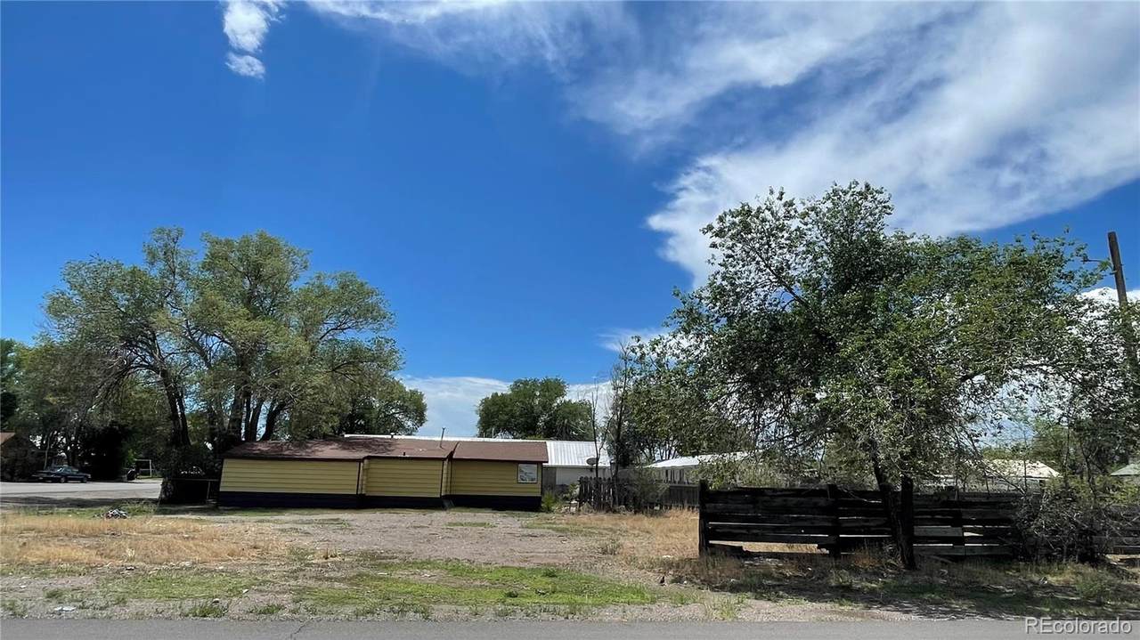 609 Wills Street - Photo 1