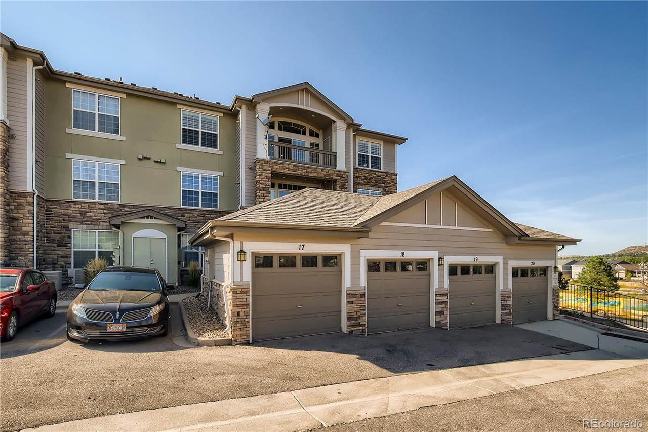 1575 Olympia Circle - Photo 1