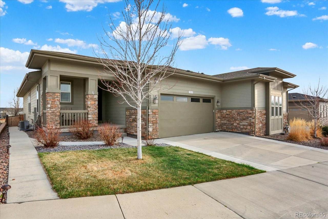 4171 Happy Hollow Drive - Photo 1