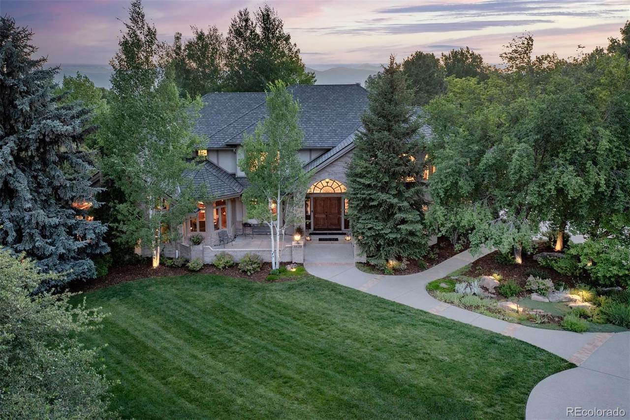 8439 Greenwood Drive - Photo 1