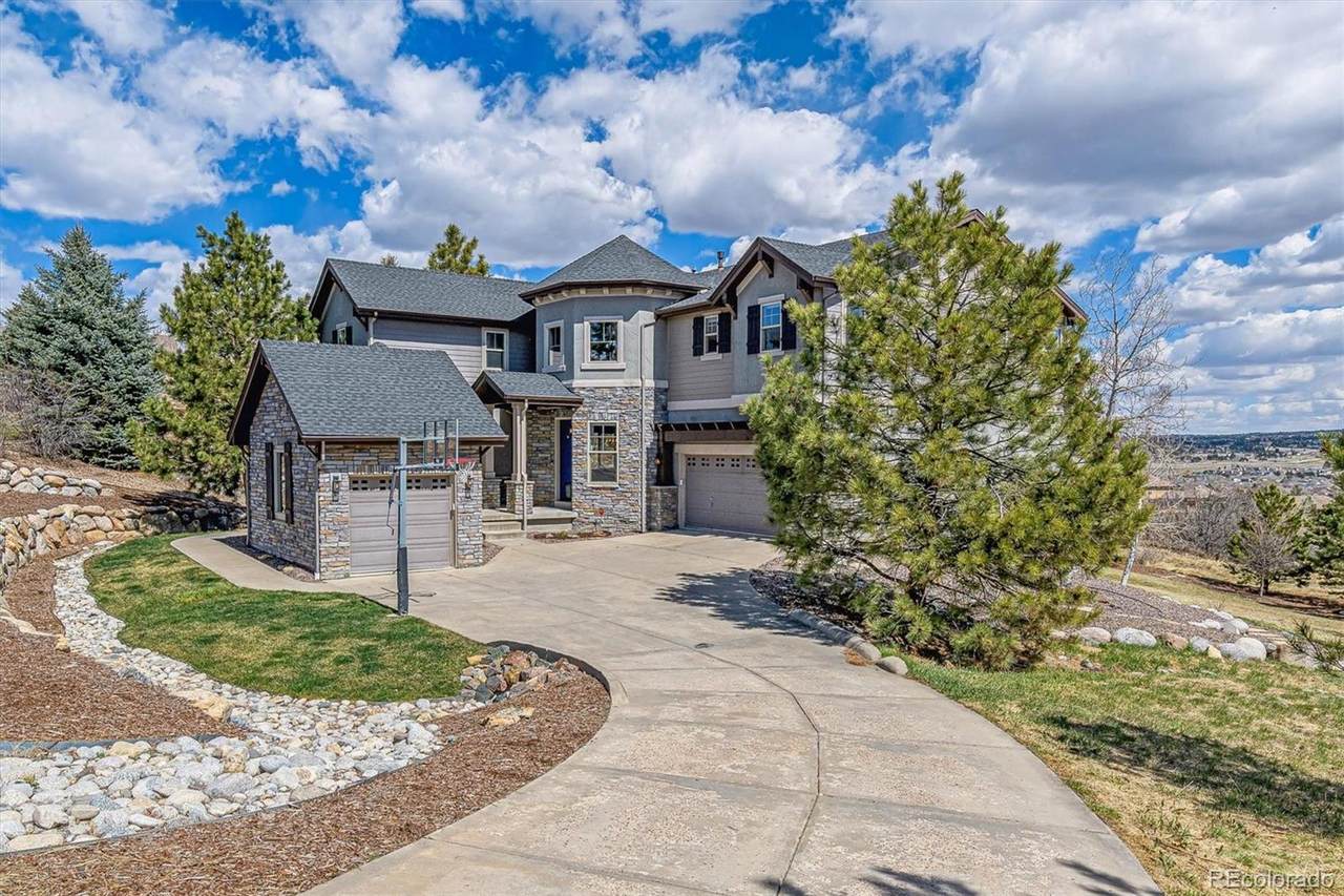 5116 Rialto Drive - Photo 1