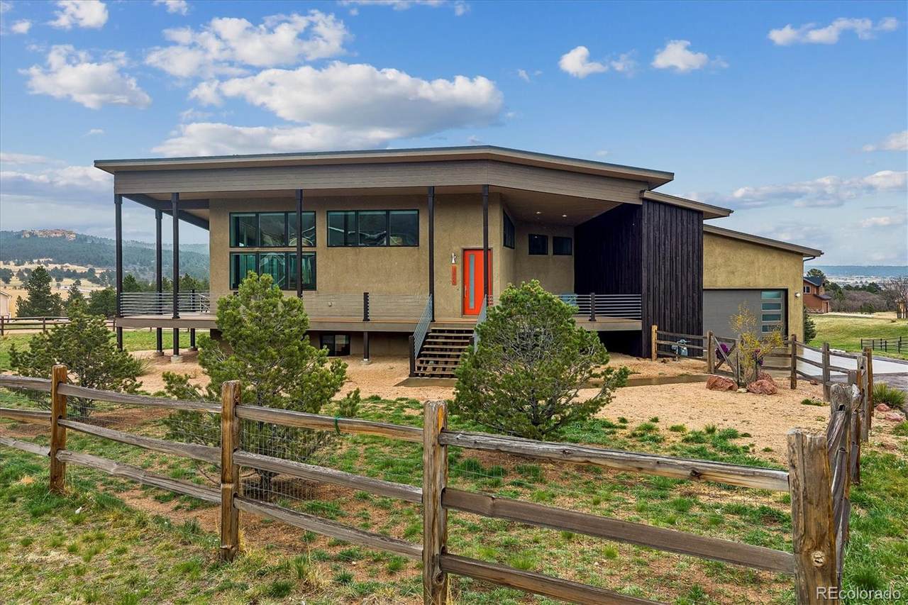 3885 Sierra Vista Road - Photo 1
