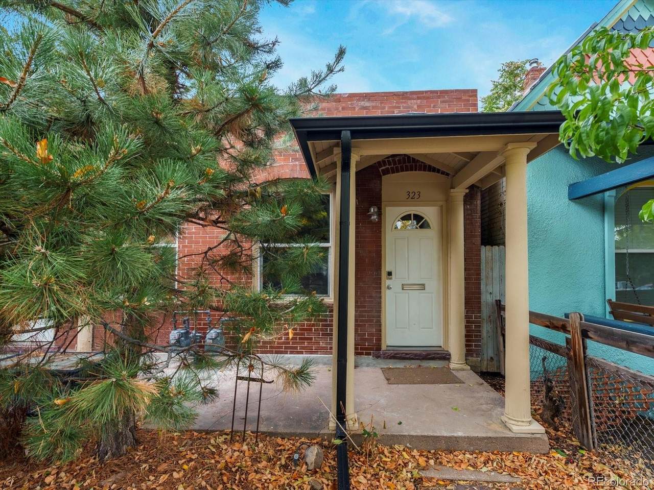 321-323 Inca Street - Photo 1