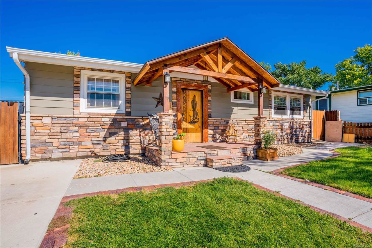 461 Campo Street - Photo 1